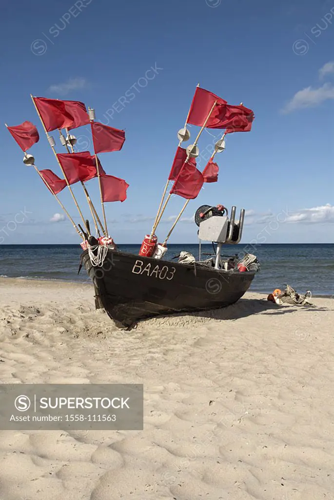 Flags, pennants, flagpoles, boat, sand, sea, heavens, clouds, red, Germany, Mecklenburg-Western Pomerania, reprimands, Baabe, 04/2006
