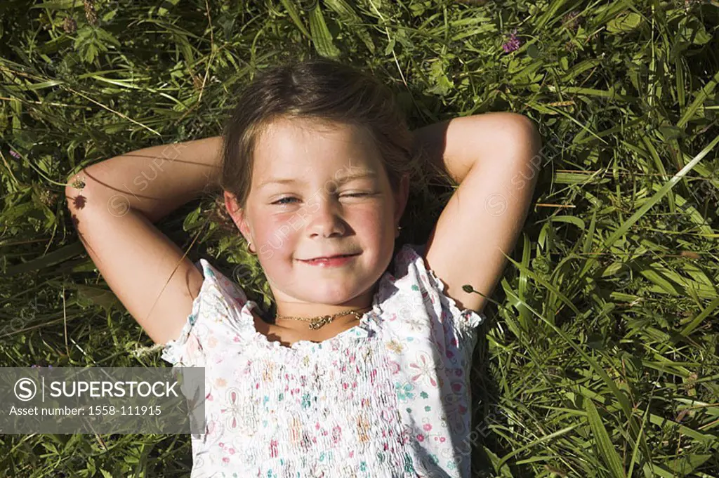 Girls, meadow, lie, rests, semi-portrait, from above, series, people, 5-10 years, child, gaze camera, smiles, lazes about, relaxen, sunbathes, however...
