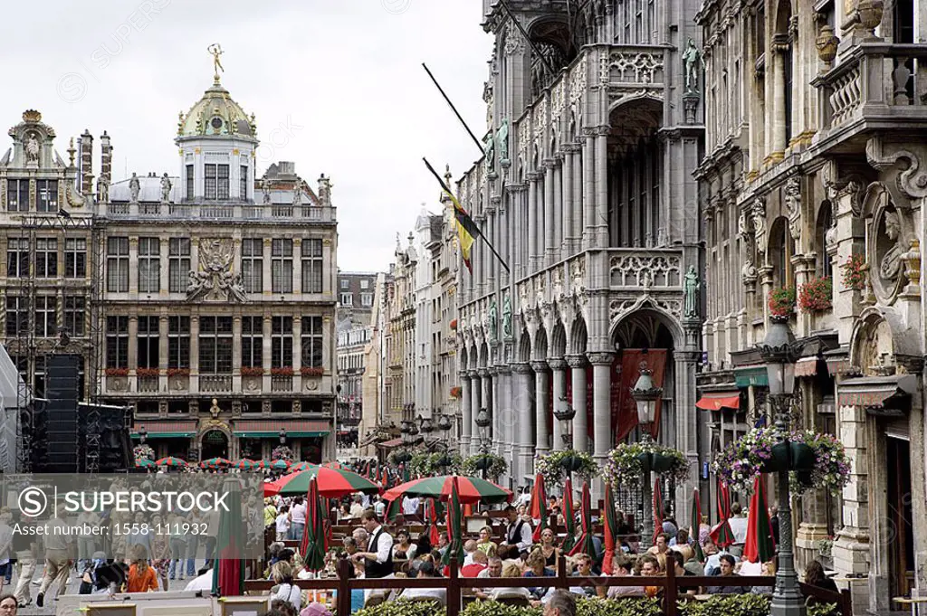 Belgium, Brussels, Grand´ Place, street-cafe, tourists, series, Benelux, capital, big place, guildhalls, houses, architecture, cafe, pub, guests, pass...