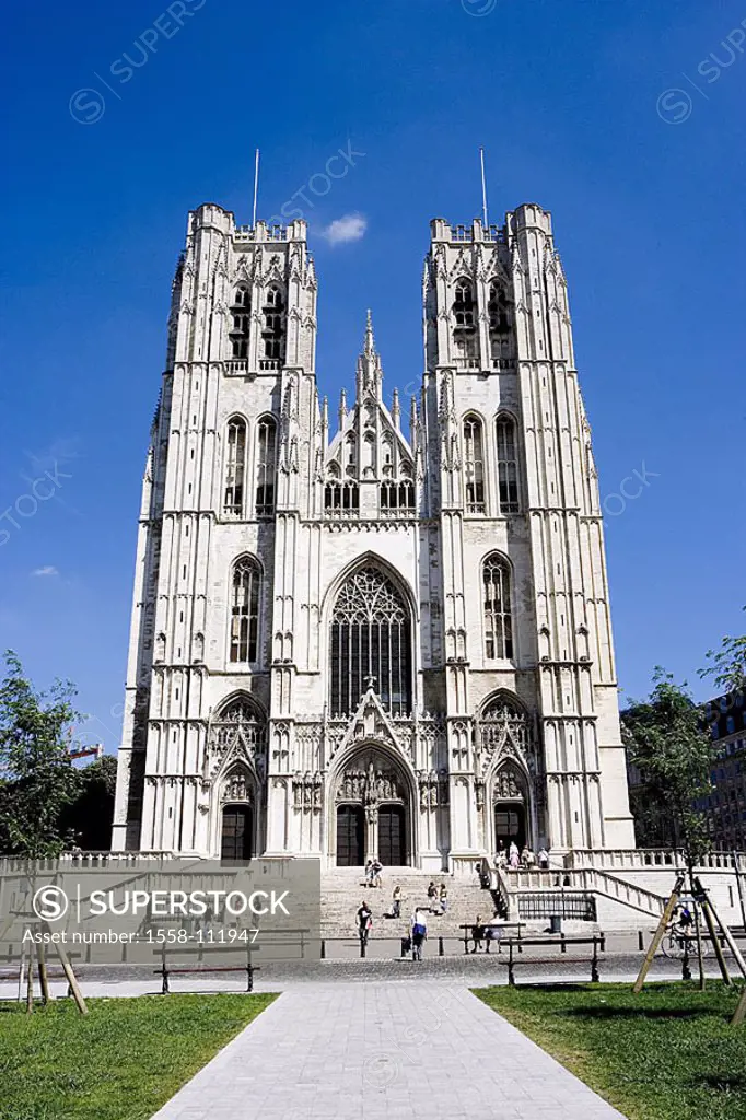 Belgium, Brussels, Michael´s cathedral, tourists, Benelux, capital, church Saint Michel, main-church, 13-15 Jh , style, Brabanter Gothic, architecture...