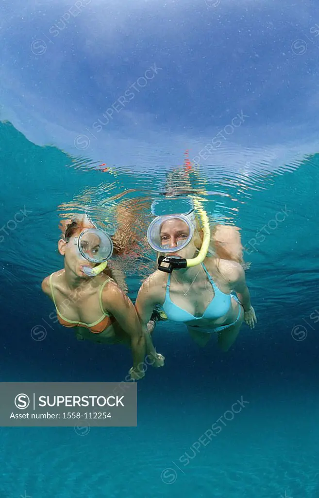 Bali, Indian ocean, women, snorkels, underwater-reception, sea, water, women, Schnorchlerinnen, water-sport, sport, hobby, leisure time, activity, adv...