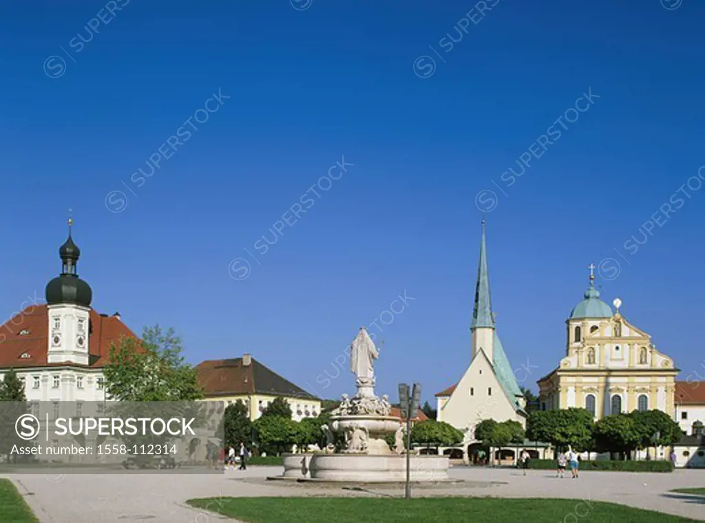 Germany, Bavaria, Altötting, Kapellplatz, town hall, Marie-wells, mercy-chapel, St  Magda-Lena-church waiter-Bavaria place of pilgrimage, center, plac...