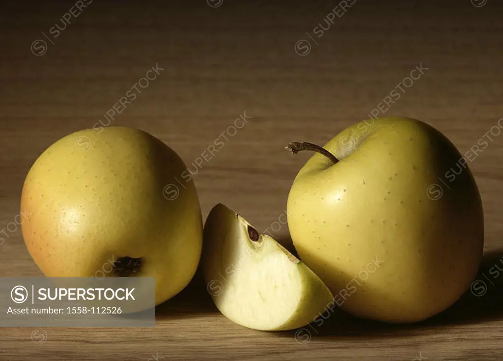 Apples, golden Delicious, completely, table, cut open food, fruit fruits two apple-columns apple-kind, Malus domestica, kernel-fruit, ripe, sweet, cri...