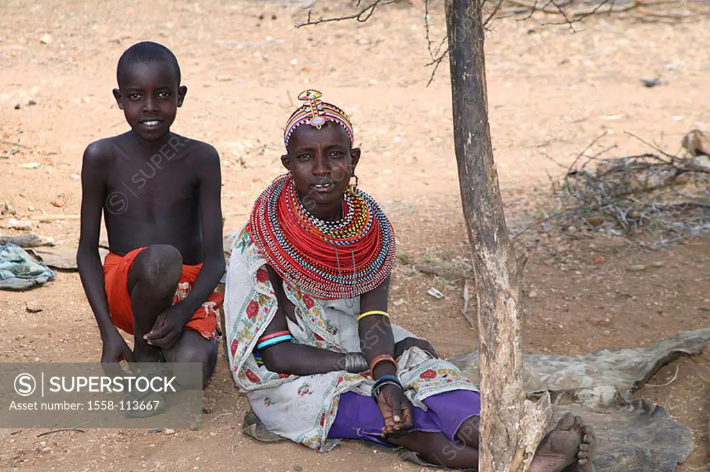 Kenya, Samburu-Reservat, woman, headdress, neck-jewelry, boy, sits, no models Africa, North-Kenya, national-preserve, preserve, release, series, peopl...