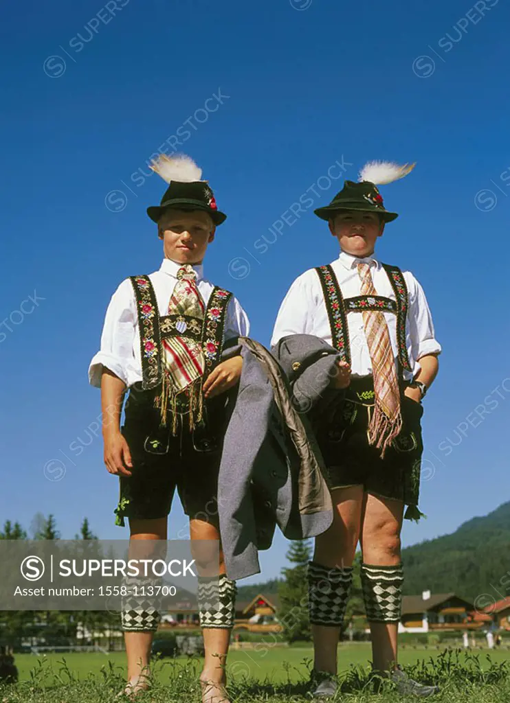 Germany, Bavaria, meadow, boys, official dress, stands, gaze camera, no models people, children, Trachtler, leather shorts, release, waiter-Bavaria, s...