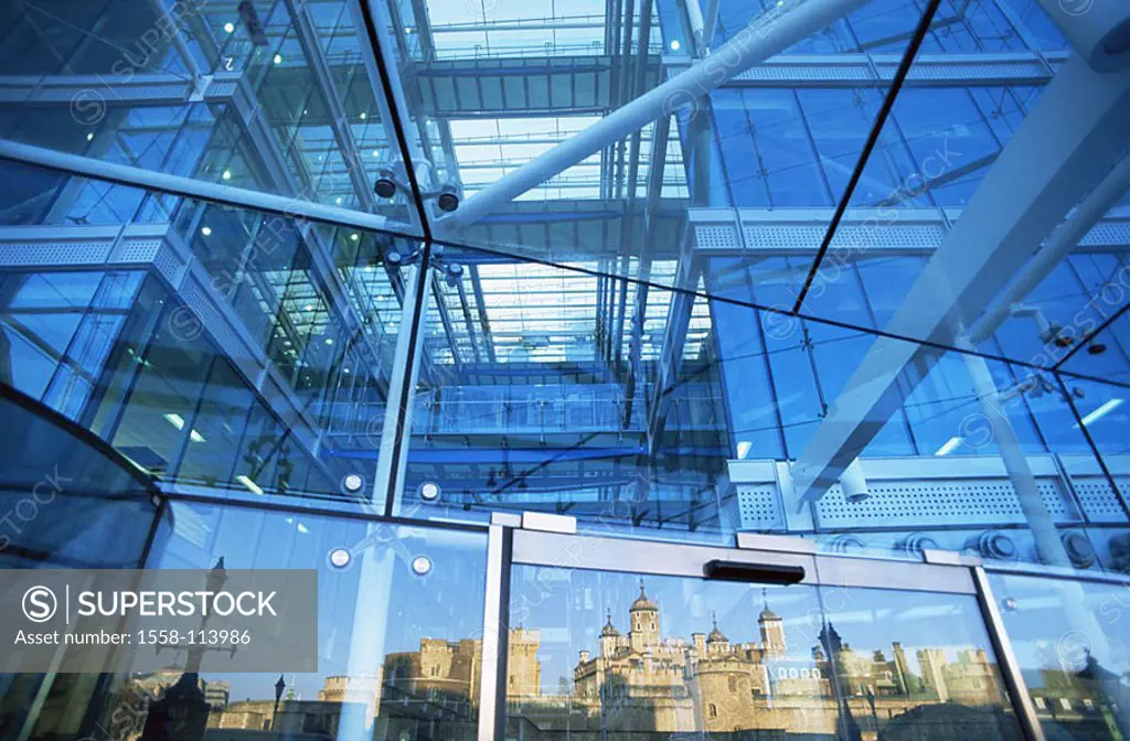 Great Britain, London, Tower-Bridge-House, glass-facade, detail, reflection, tower of London, England, capital, TowerBridgeHouse, tower Bride House, b...