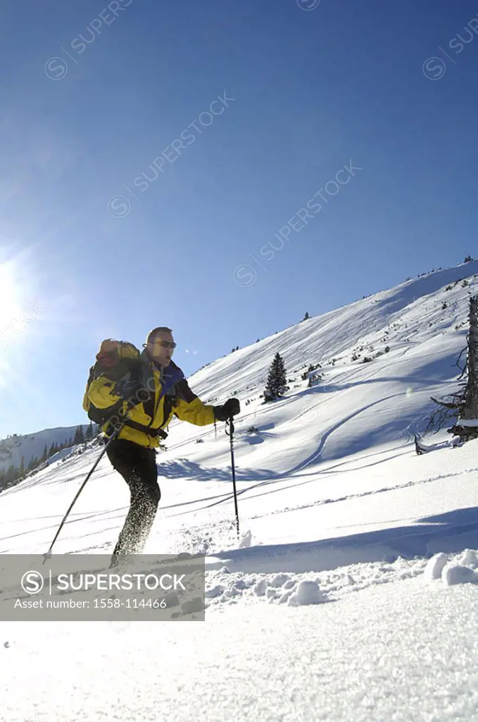 Mountain, man, ski-tour-walkers, increase, snow, winters, back light, winter-landscape, vacation, leisure time, winter-vacation, sport, winter-sport, ...