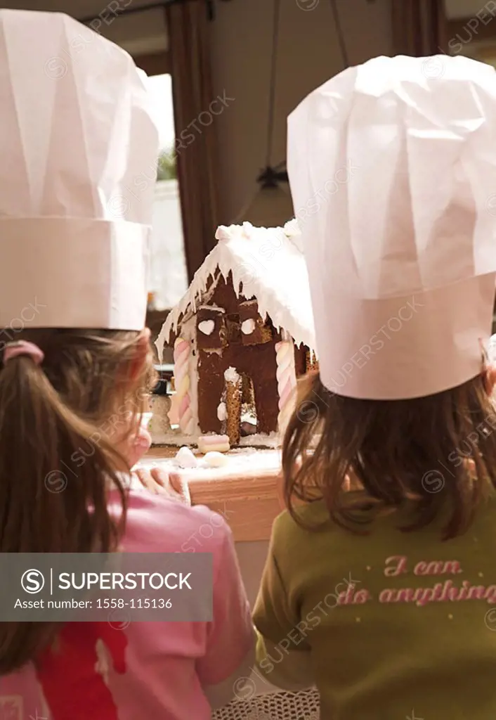 Christmas, kitchen, children, girls, cook-caps, bakes, gingerbread-house, back-opinion, Christmas time, Advent, siblings, two, 4-6 years, sisters, hea...