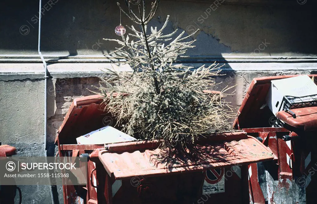 House-wall, waste-containers, Christian-tree, Christmas, tree, fir-tree, waste disposal, discards, containers, garbage, waste, symbol, past, been fini...