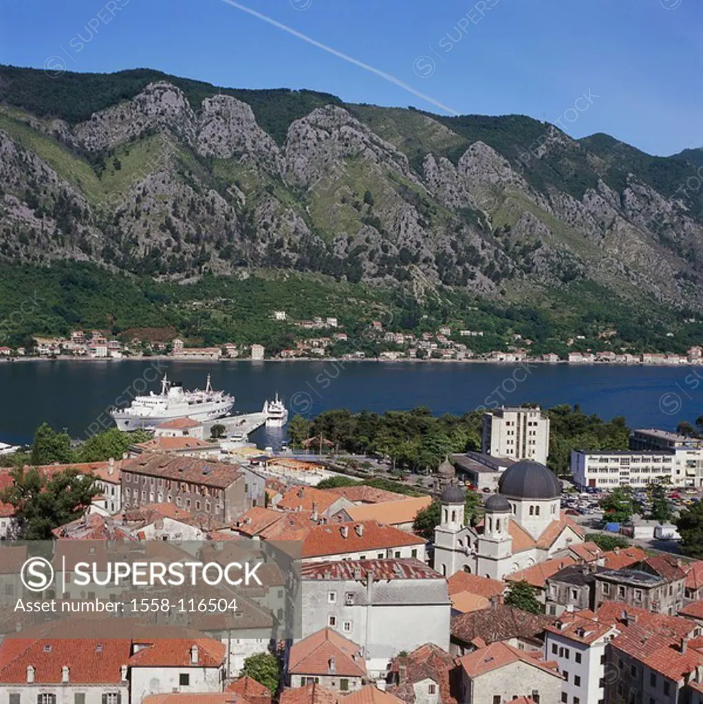 Montenegro, Kotor, city-overview, harbor, Balkan peninsula, Adriatic-coast, coast, houses, residences, bay, landing place, ships, trip-boat, cruise-sh...
