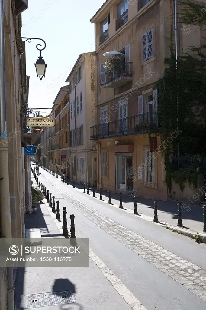 France, Provence, Aix-en-Provence, old part of town, alley, South-France, row of housesn, residences, houses, street, way, symbol, destination, touris...