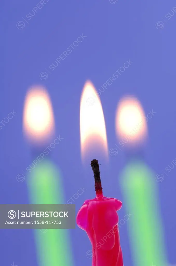 Candles, three, differently-colorfully, burns, series, wax candles, birthday-candles, colorfully, colored, red, green, flames, candlelight, candleligh...