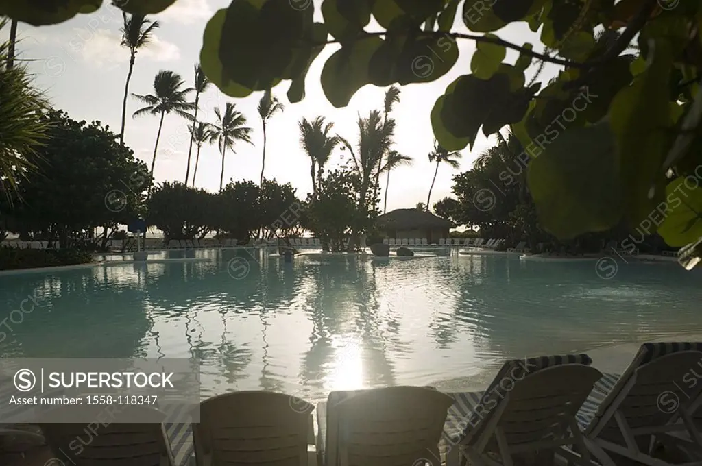 Dominican republic, hotel-pool, back light, Caribbean, big Antilles, island, hotel, pool-installation, Swimmingpool, pool-edge, deck chairs, sun-day b...