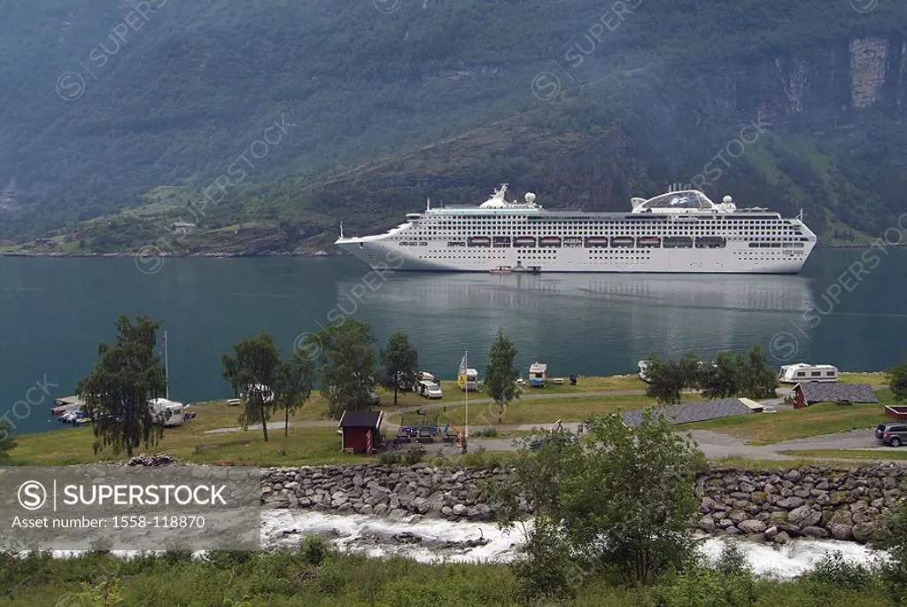 Norway, More og Romsdal, Geirangerfjord, cruise-ship, Sea Princess, campsite,