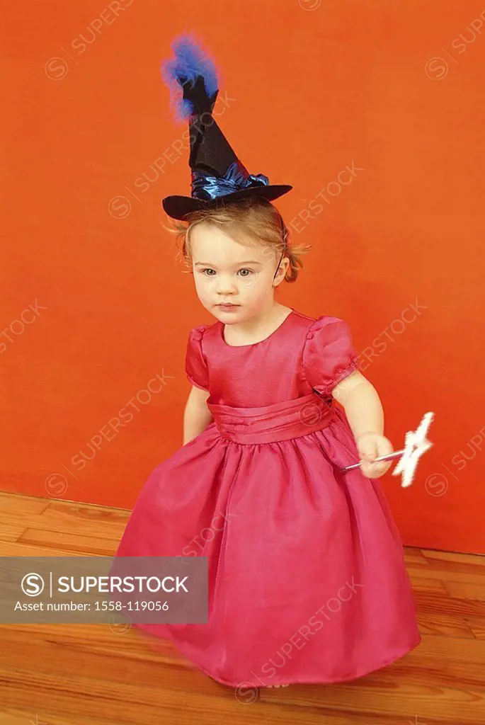 Fasching, child, girls, dress, pink, witch-hat, magic wand, ´small witch´, people, toddler, 2-4 years, headgear, hat, magic-hat, witch-rod, barefoot, ...