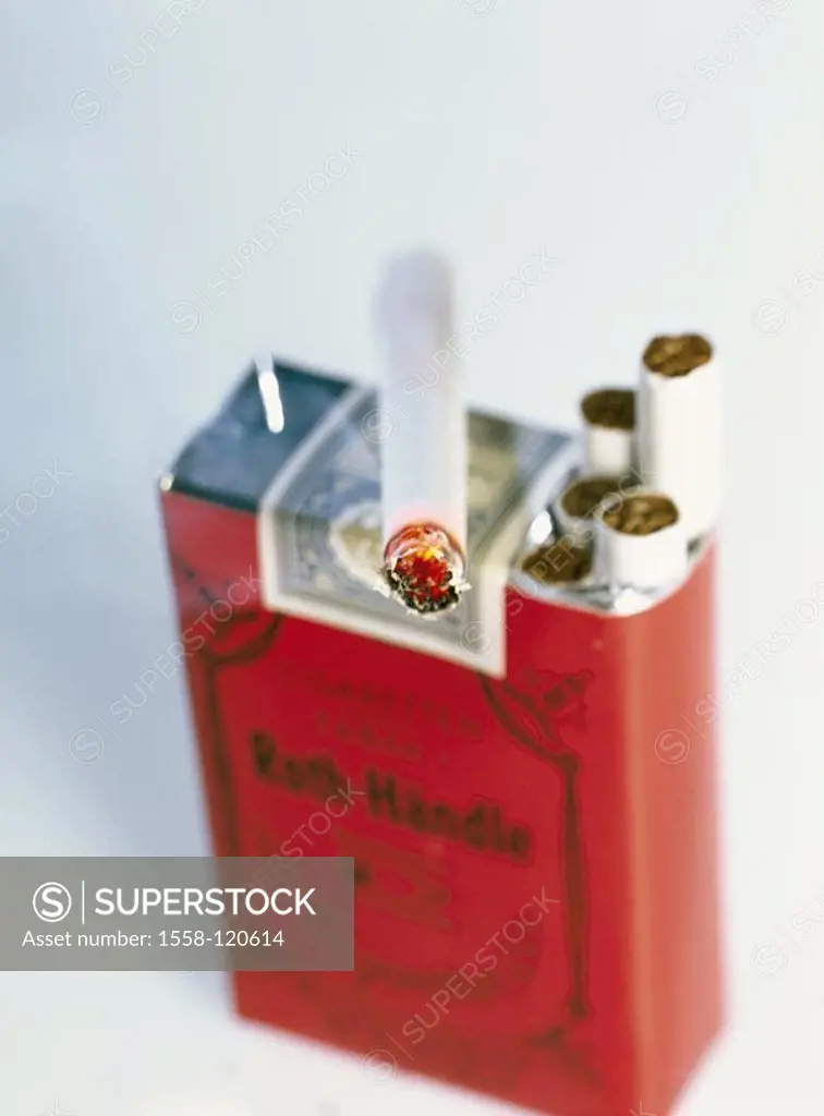 Cigarette-packet, cigarettes, filter-loosely, burns strongly, cigarette, symbol, smoking, no property release, cigarettes, packet, Softpack, red, ciga...