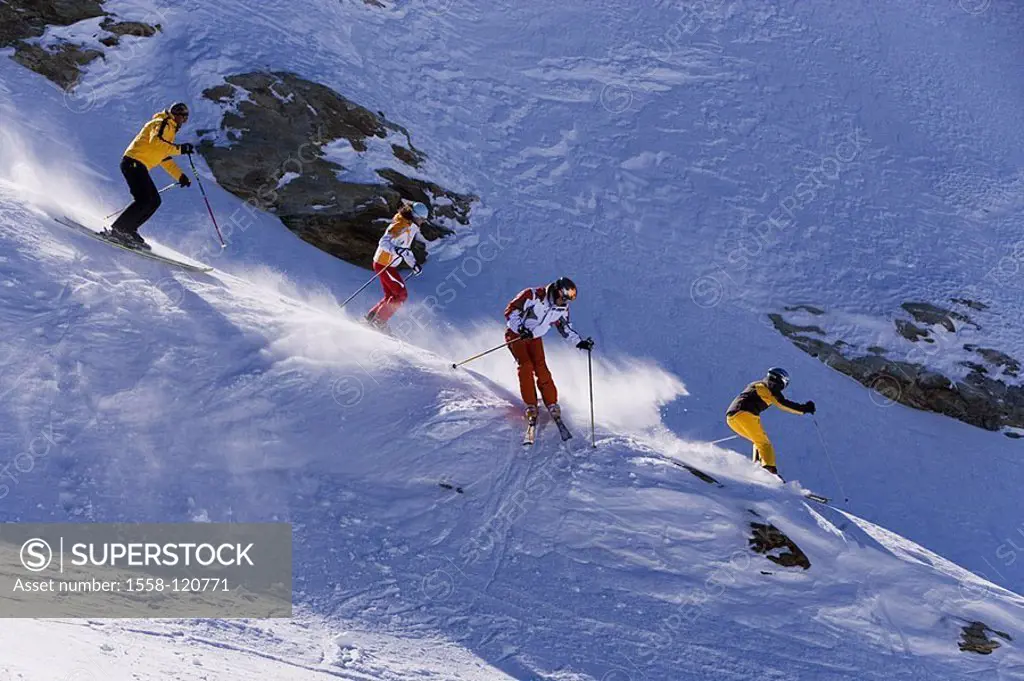 Skiers, consecutively, mountain, departure, series, people, ski-clothing, skiing gear, ski, skiing, friends, drives joy, cold winter-sport winters vac...