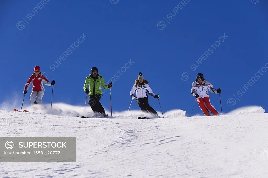 Skiers, side by side, mountain, departure, series, people, ski-clothing, skiing gear, ski, skiing, friends, drives joy, cold winter-sport winters vaca...