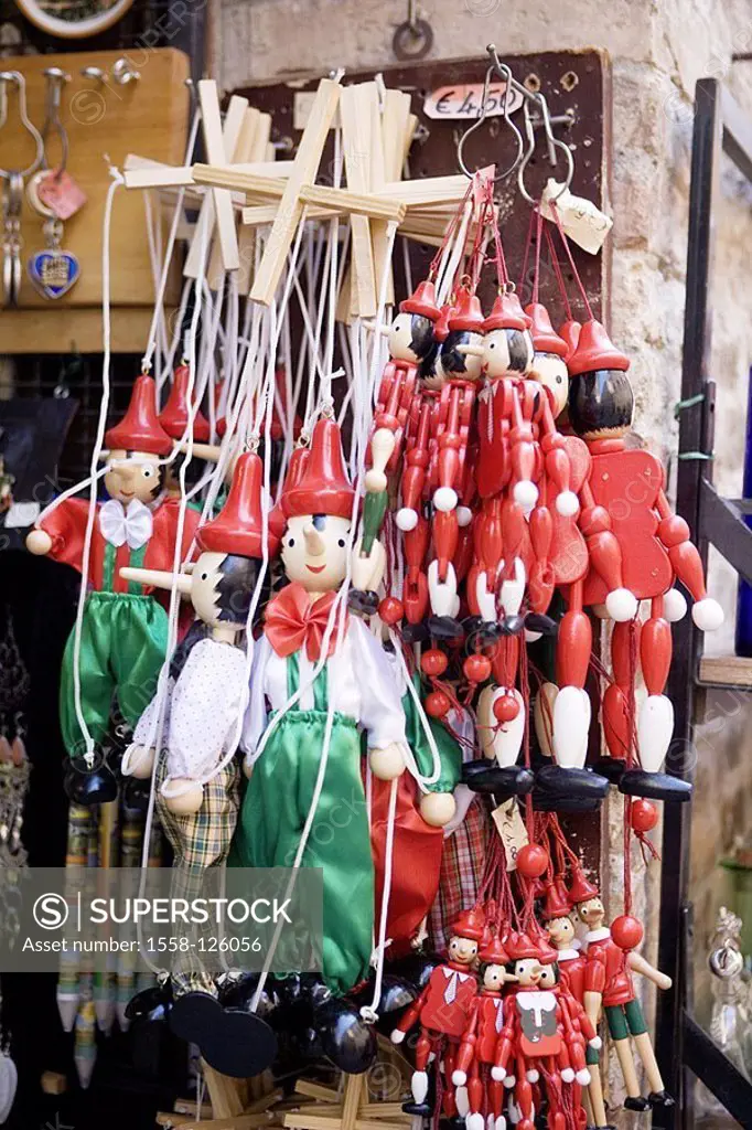 Italy, San Gimignano, souvenir-business, sale, marionettes, Pinocchios, business, stores, sale, souvenirs, wood-dolls, Gliederpuppen, Pinocchio, econo...