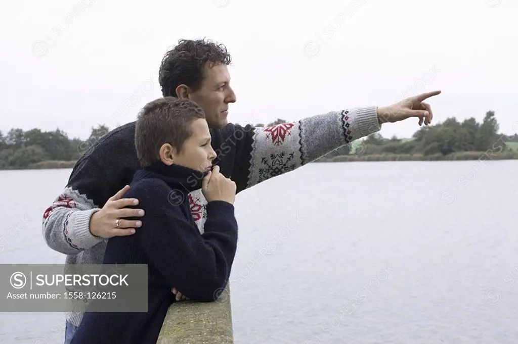 Sea, father, son, bridge, gesture, gets along shows, at the side, detail, autumn, series, people, man, 30-40 years, child, boy, 13 years, rope-sweater...