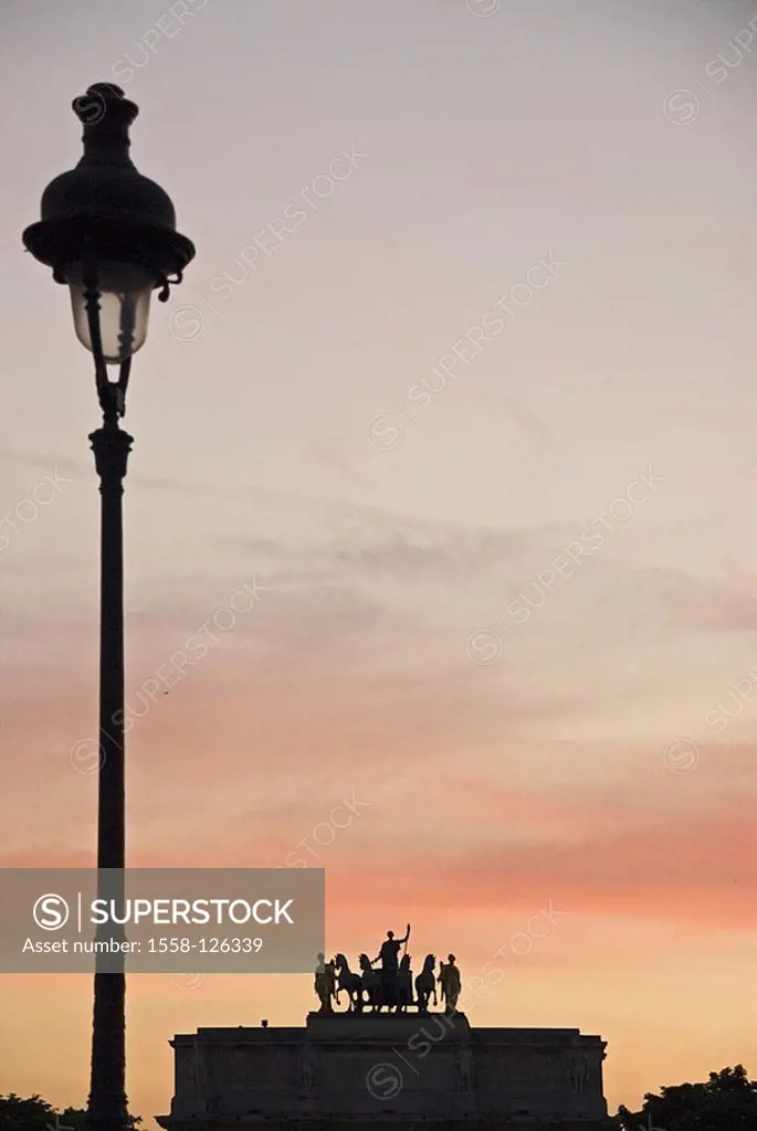 France, Paris, Place Charles de Gaulle, Arc de Triomphe, sunset, lantern, capital, Arc de Triomphe de l´Etoile triumph-bow archway, gate-construction,...