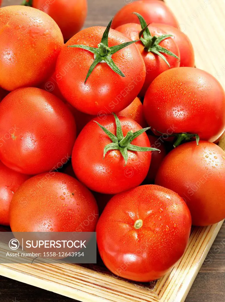 Tomatoes, beef tomatoes,