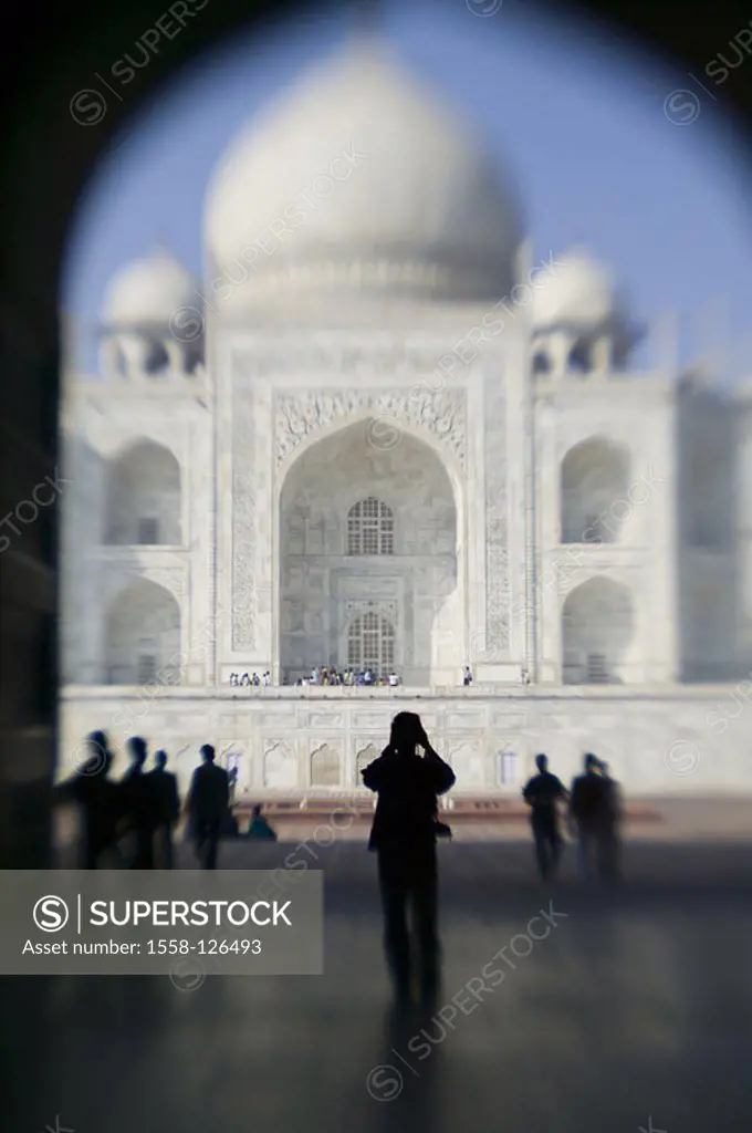India, Agra, Taj Mahal, East-side, visitors, silhouette, fuzziness, Asia, South-Asia, North-India, Uttar Pradesh, mausoleum, about  1648, onion-dome, ...