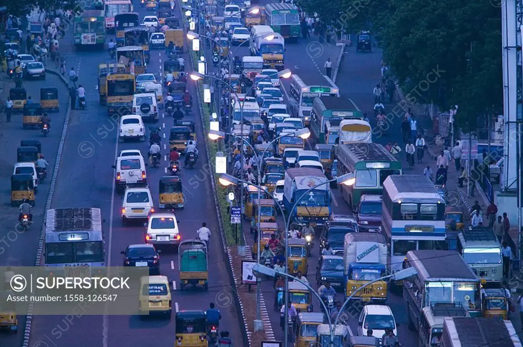 India, Tamil Nadu, Chennai, Anna Salai Road, traffic, evening, Asia, South-Asia, city, city, city-traffic, streets, more-track-y, cars, buses, Lkw´s, ...