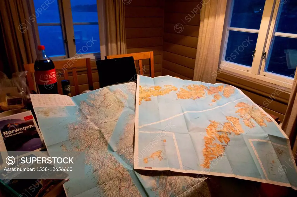 Rorbuer, hut, maps, planning, travelling, Moskenesoya, Lofoten, Norway, the Arctic