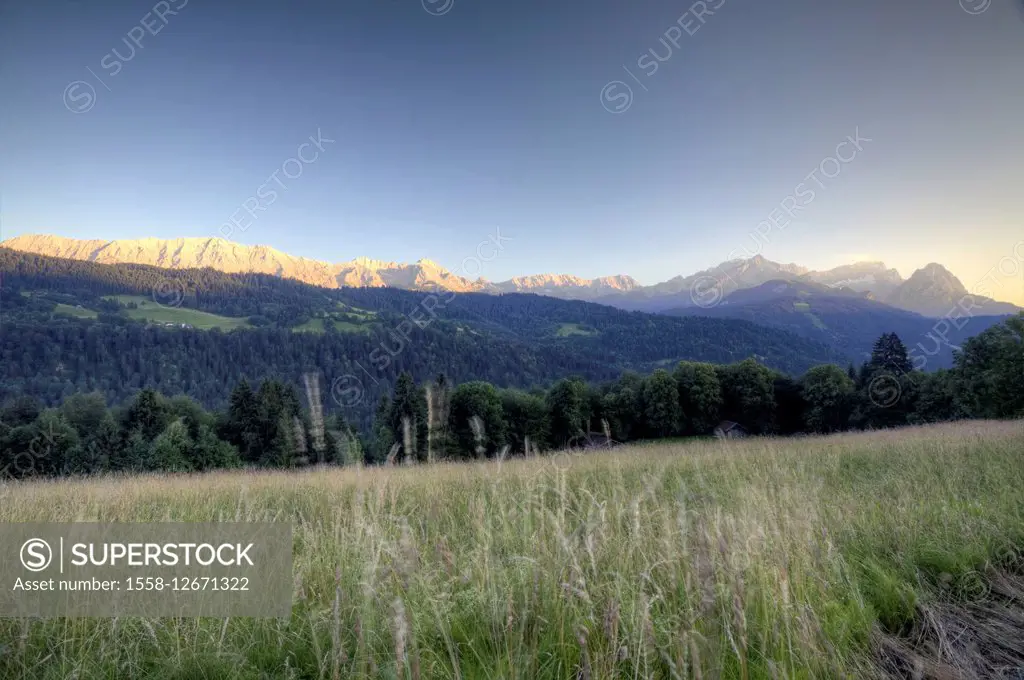view from the Pfeifferalm against the Wetterstein mountains with Alpspitze (2628m), Zugspitze (2962m) and Waxenstein (2277m), Garmisch-Partenkirchen, ...