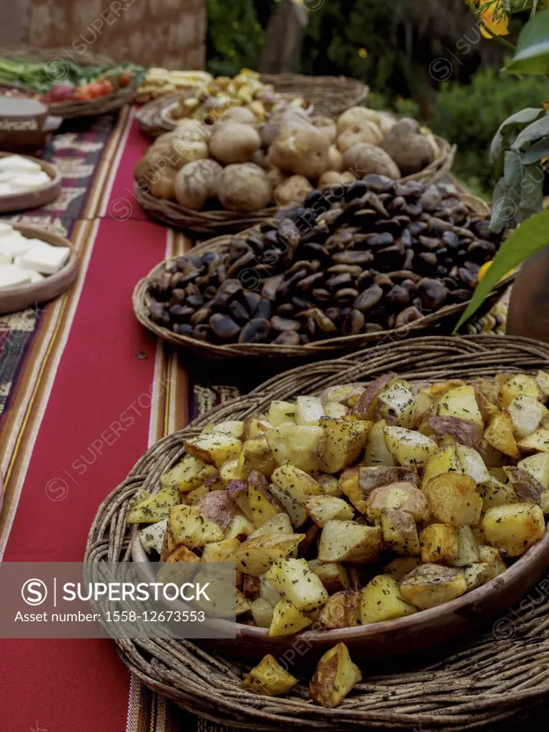 traditional Andean foods / cuisine