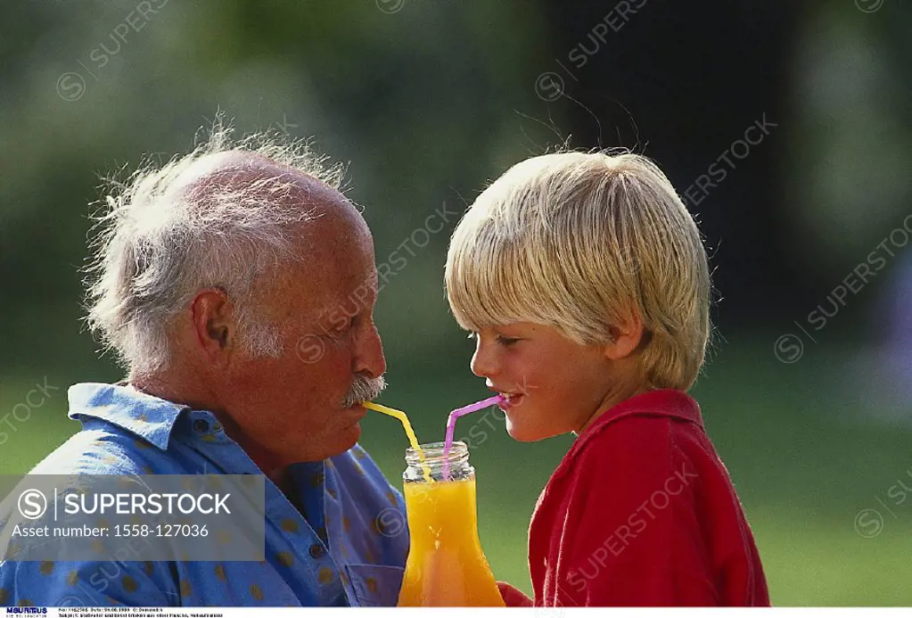 Grandfather, Grandchild, drink