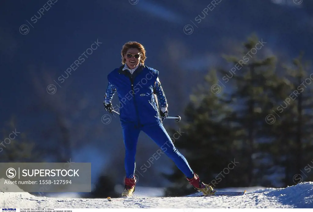Woman, Cross-country skiing, Winter sport
