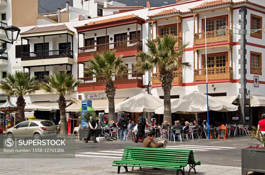 Candelaria, Plaza de la Patrona de Canarias,