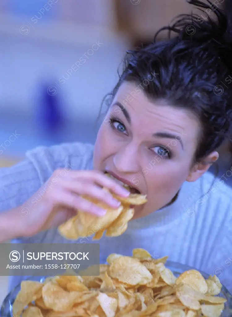 Woman, young, eat, Chips