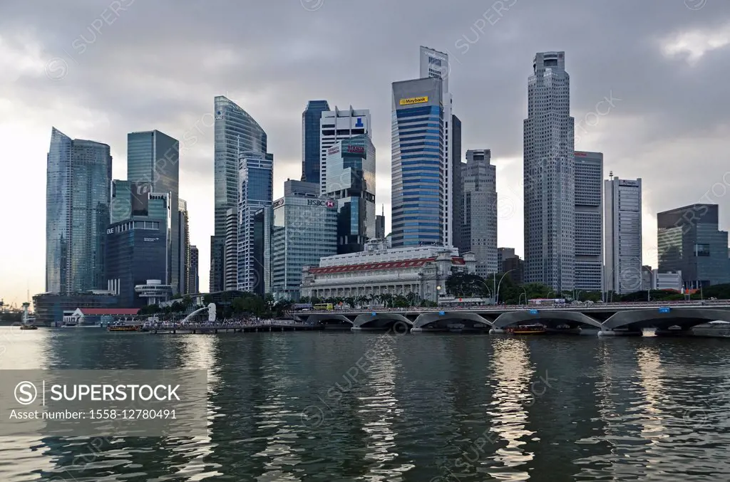Singapore, skyline at the River