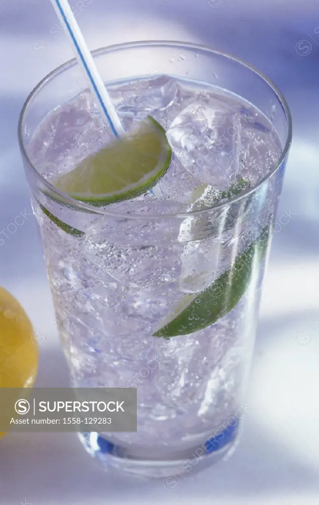 Mineral water, Glass, Ice