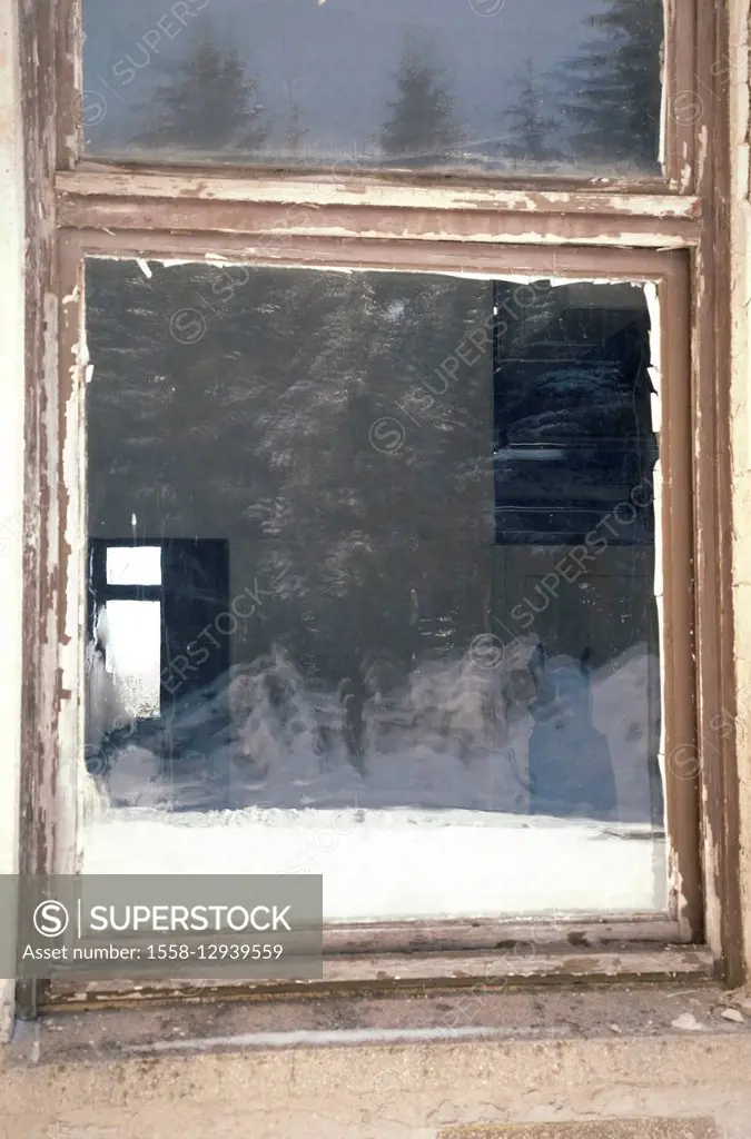 House, old, abandoned, detail, window,
