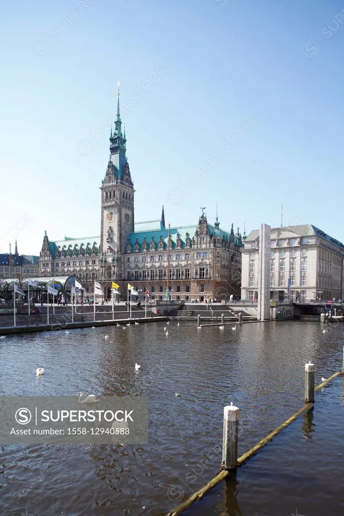 Germany, Hamburg, the Hamburg city hall and the Small Alster