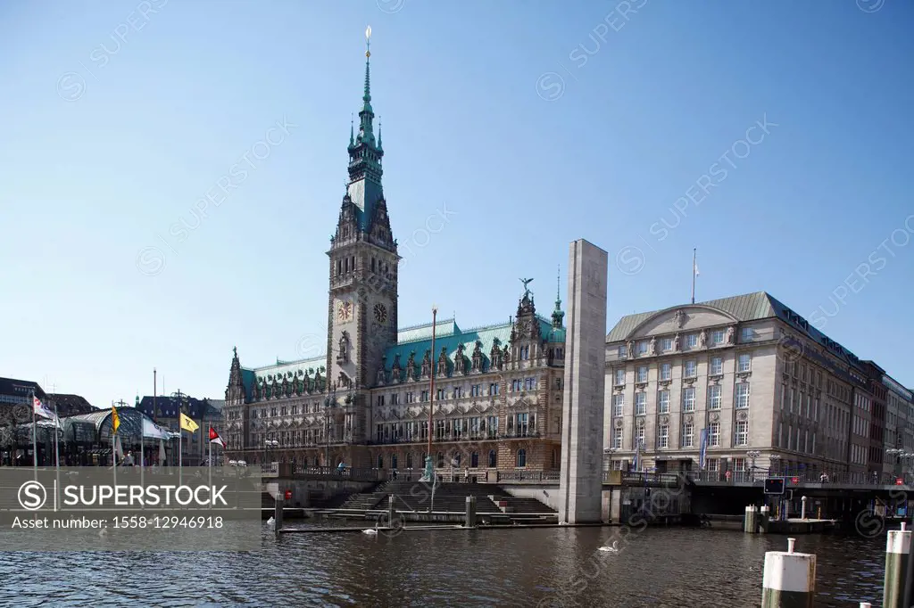 Germany, Hamburg, the Hamburg city hall and the Small Alster