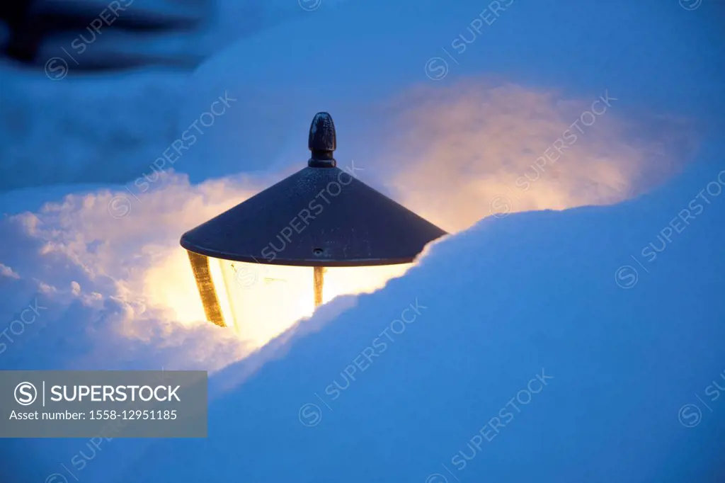 Lantern in the snow, Germany, Black Forest, Titisee-Neustadt, Evening mood