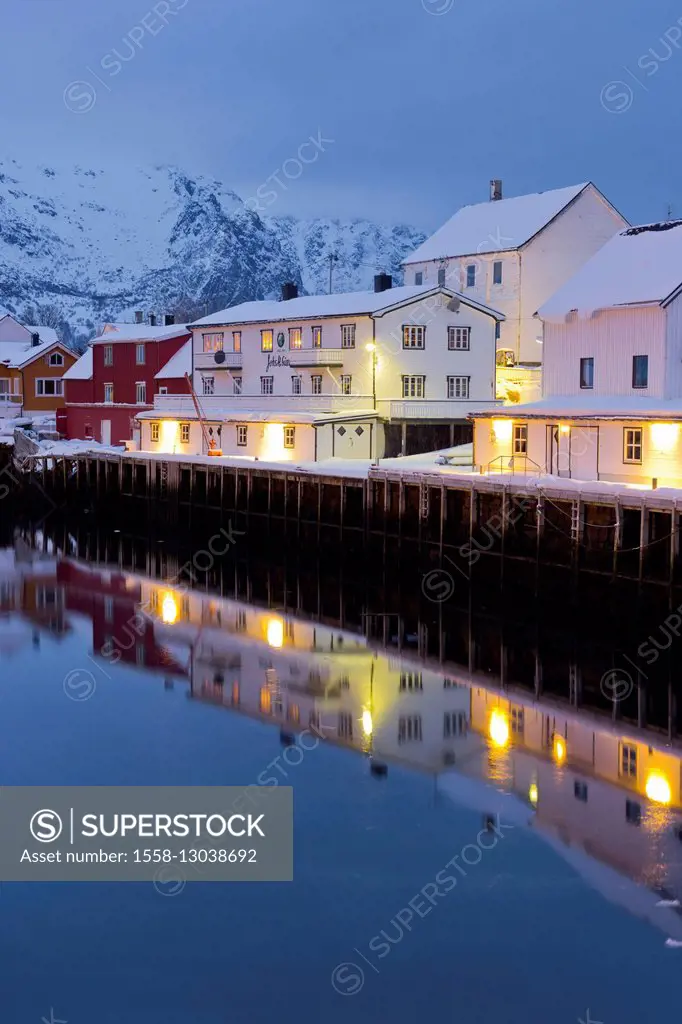 Henningsvaer (fishing village), Ausvagoya (island), Lofoten, 'Nordland' (county), Norway