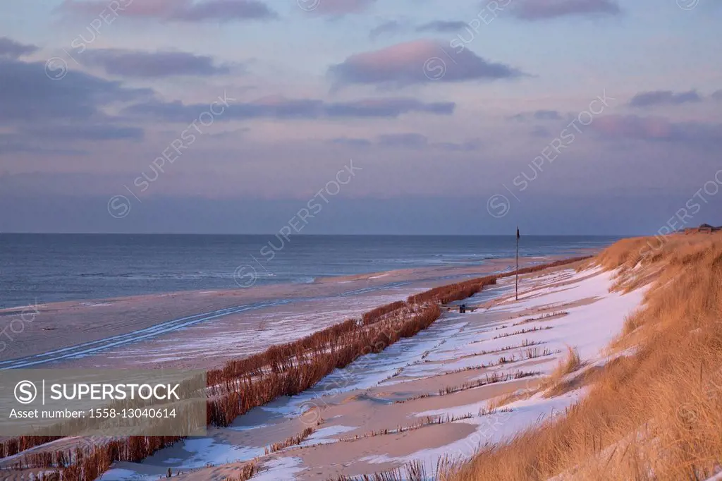 Winter's day on the beach on the North Sea with Hörnum on the island of Sylt,