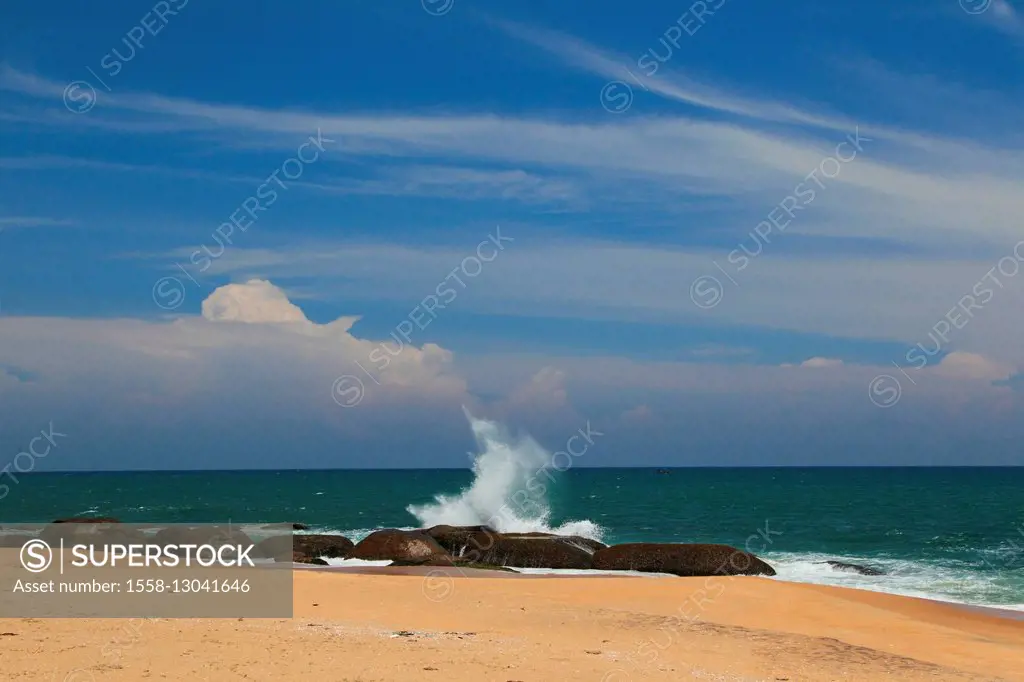 Indian Ocean at the Yala National Park, Sri Lanka,