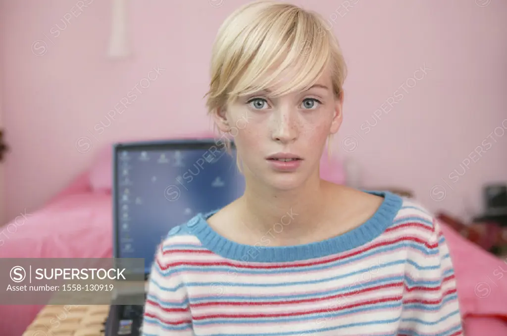 Teenager, Notebook, portrait