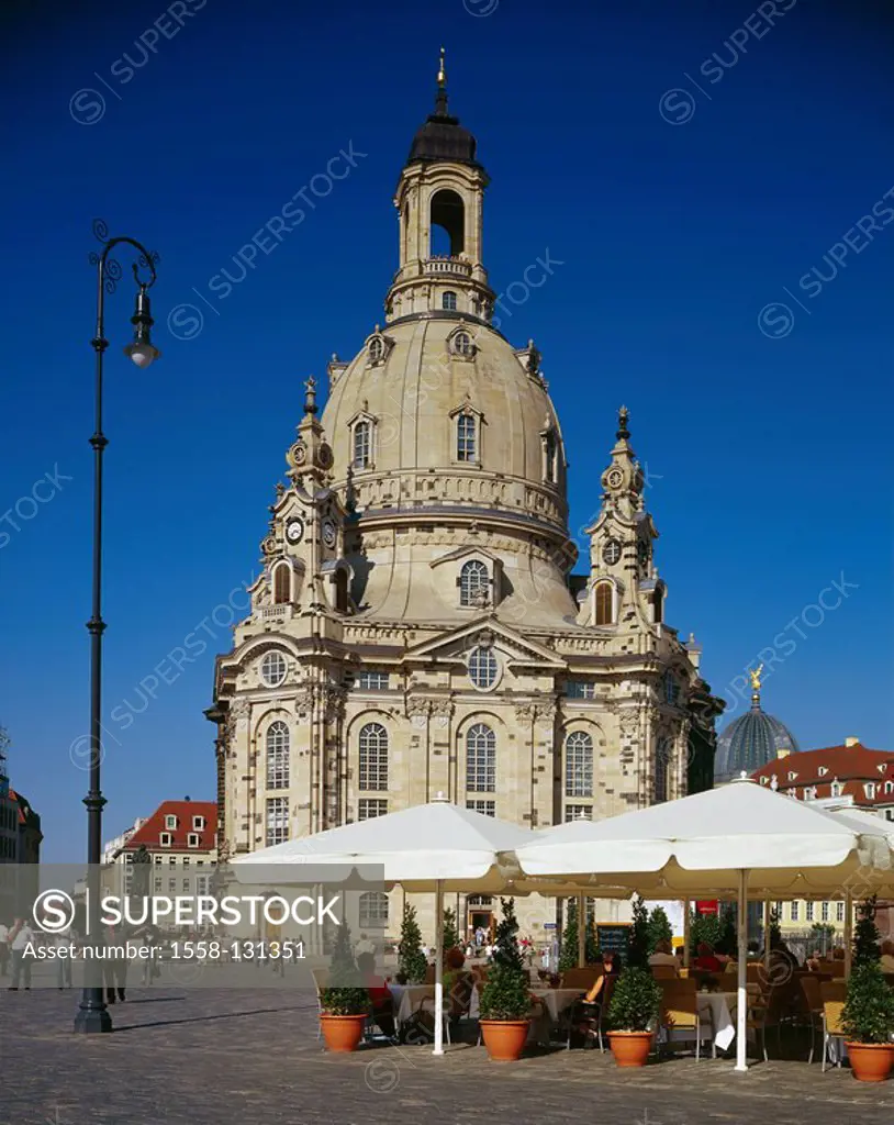 Germany, Saxony, Dresden, Old Town, Neumarkt, Frauenkirche, cafe, passers-by, church, cathedral, style, baroque, baroque-church, Architect G  Bähr, UN...