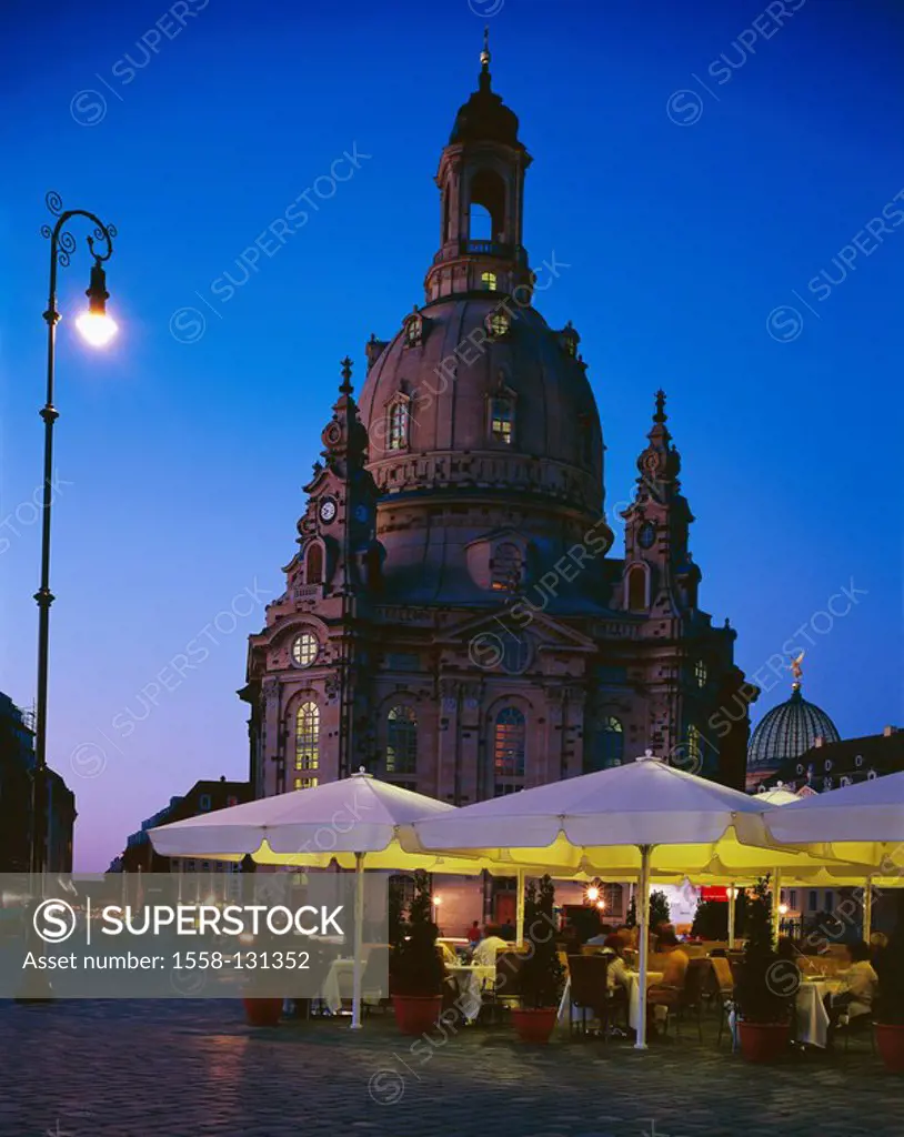 Germany, Saxony, Dresden, Old Town, Neumarkt, Frauenkirche, cafe, twilight, church, cathedral, style, baroque, baroque-church, Architect G  Bähr, UNES...
