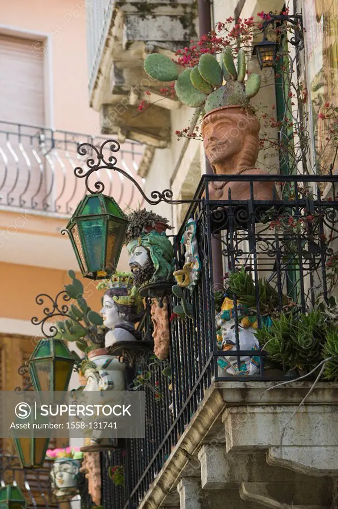 Italy, island, Sicily, island Sicily, Taormina residence balcony Planters, faces, series, South-Italy, destination, house, pictures, ceramics, Übertöp...