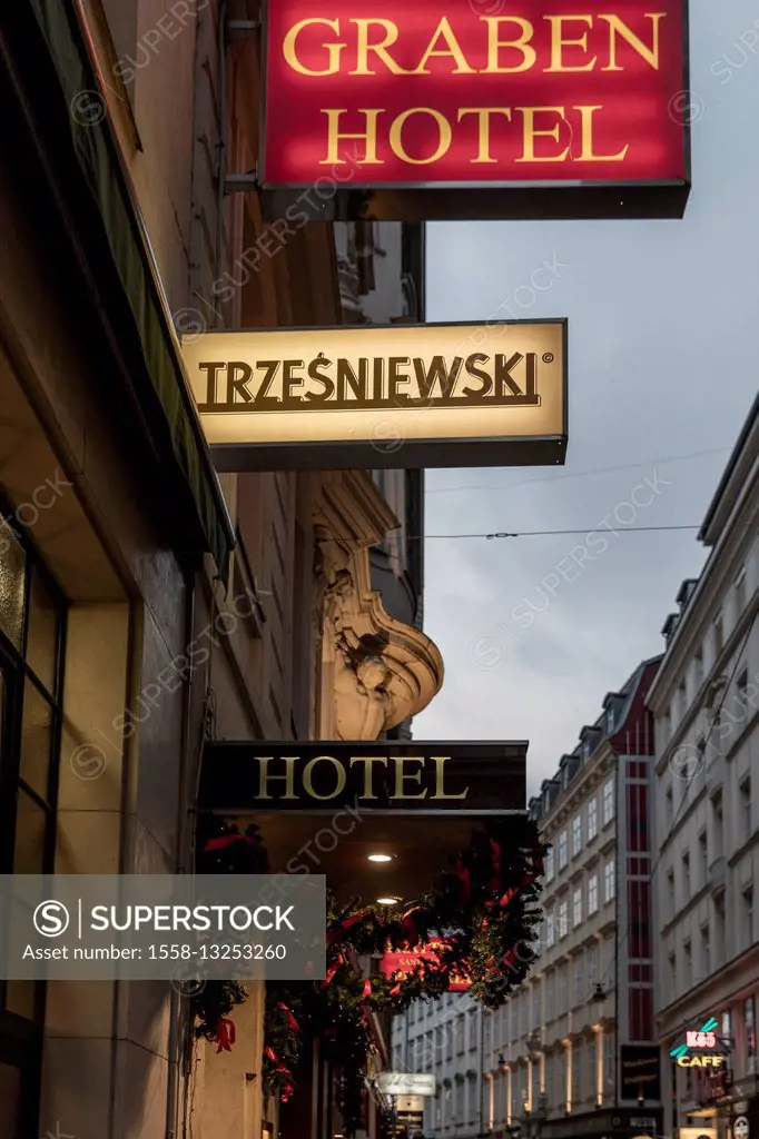 Am Graben in Vienna, Trzesniewski, hotel, street
