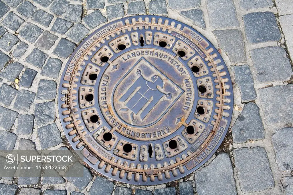 Street-Band-Aid, canal-covers, provincial capital Munich, city-drainage-works,